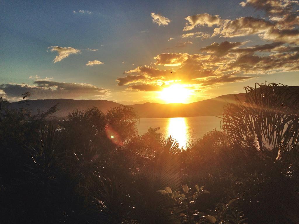 Sunset Backpackers Vandrarhem Florianópolis Exteriör bild